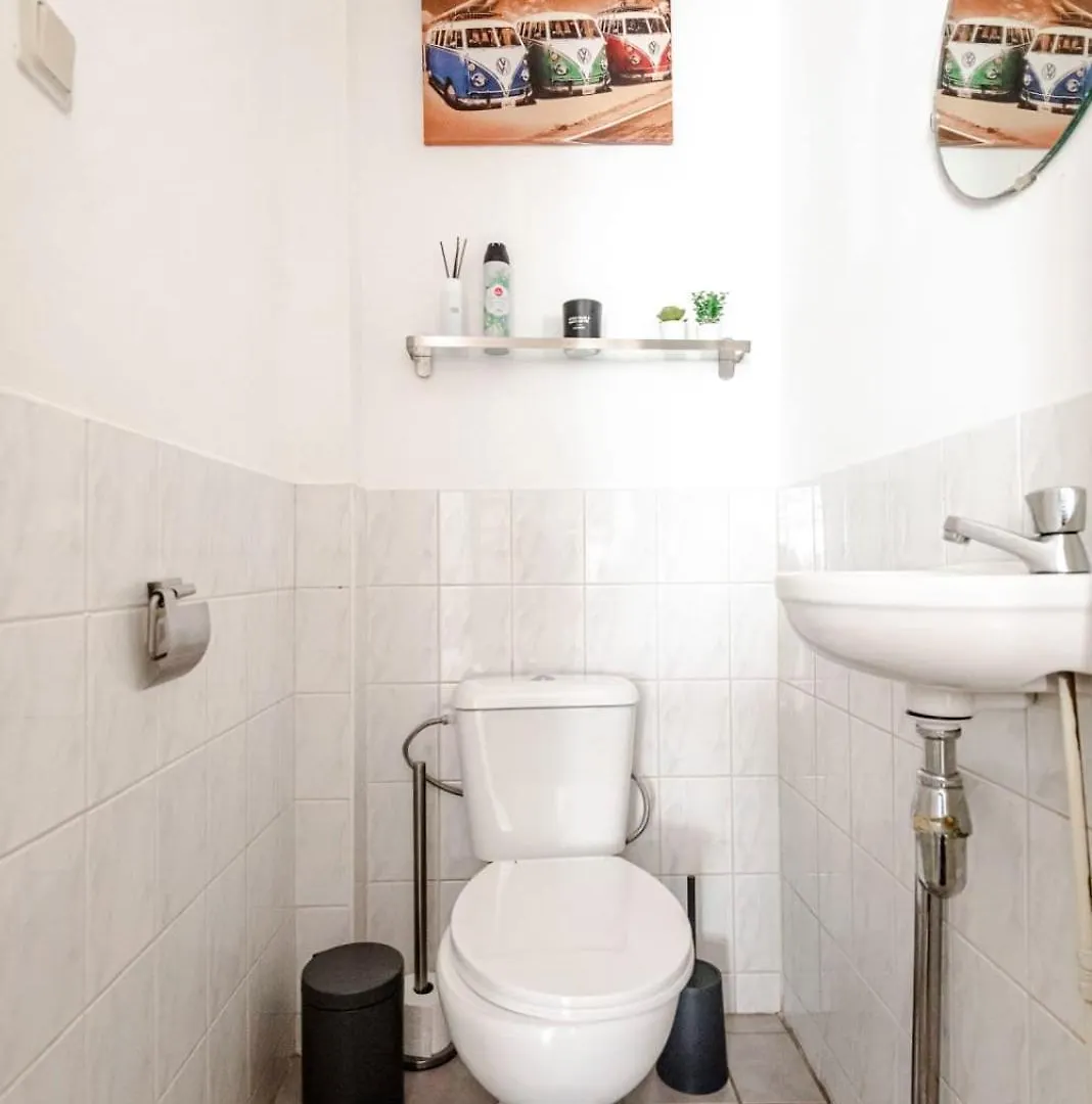 Family House Blue Beach Villa Zandvoort 0*,  Paesi Bassi